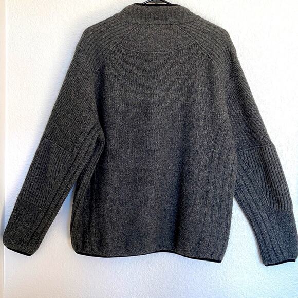 The Territory Ahead Lambswool Gray 1/2 Zip Knit Sweater size Medium - Picture 5 of 8